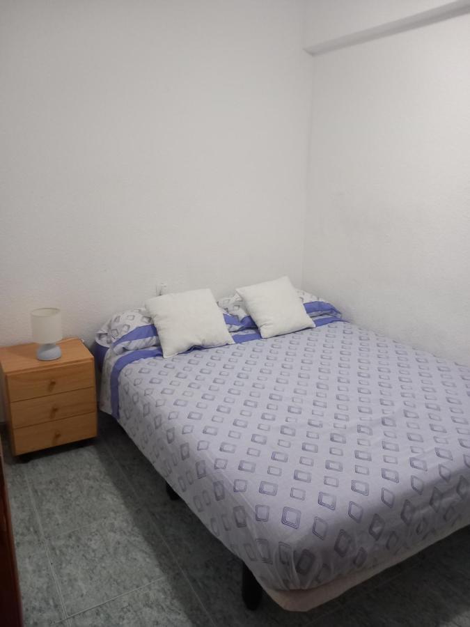 Grande En Piso Compartido Con 2 Adultos * Valence